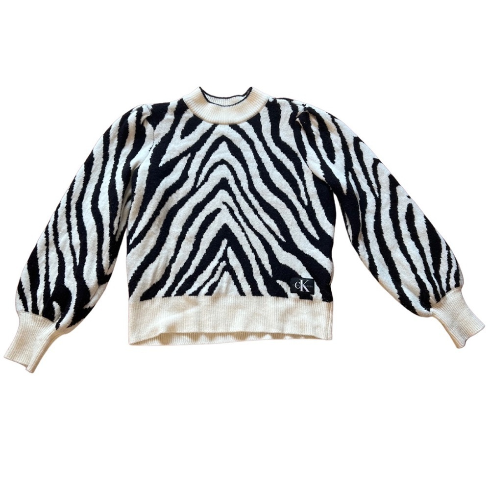 Thick Zebra Sweater